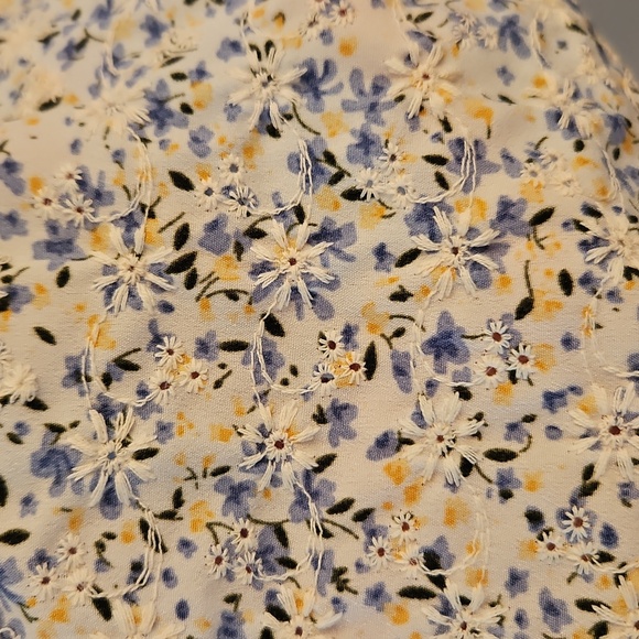 Solitaire Blue, White Boho Mixed Floral Puff Sleeve Top, M, Cottagecore, Peasant - Picture 4 of 11